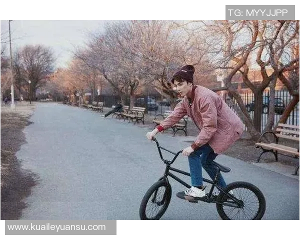 吴磊亲自分享滑板技巧与心得体会让你轻松掌握滑板运动的乐趣与挑战 吴磊亲自分享滑板技巧与心得体会让你轻松掌握滑板运动的乐趣与挑战