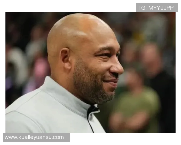 湖人宣布解雇主教练，球队即将迎来新一轮警报！